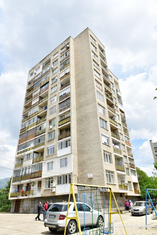 Стартира санирането на блок номер 8 на улица „Антон Иванов“
