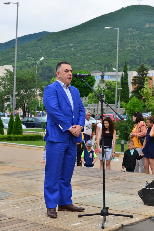Детски панаир се провежда в Сливен
