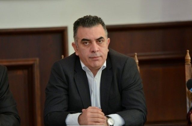 Стефан Радев 