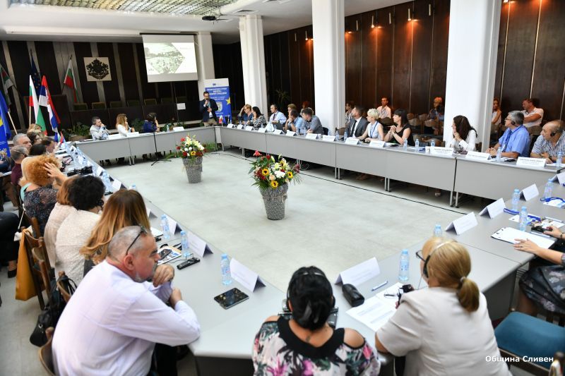 The possibilities for cultural cooperation were discussed by Sliven, Bydgoszcz and Nis