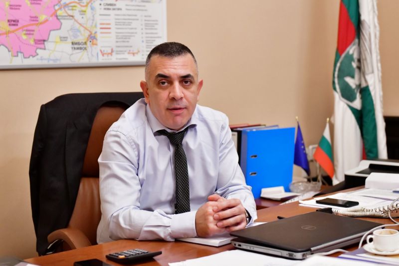 Аве Сливен | ДЕСЕТКИ ПОЗДРАВИТЕЛНИ АДРЕСИ ПО ПОВОД ПРЕИЗБИРАНЕТО НА ...