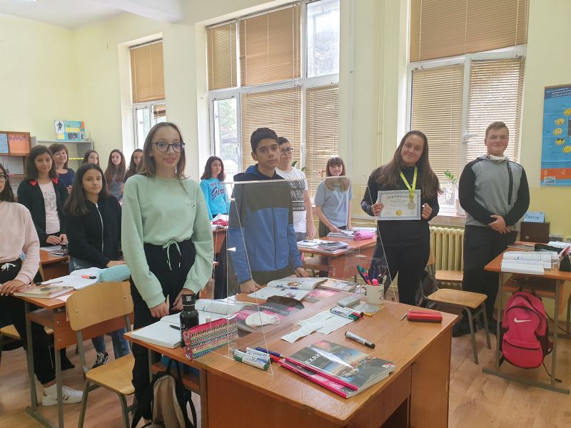Профилирана гимназия с преподаване на западни езици "Захарий Стоянов ...