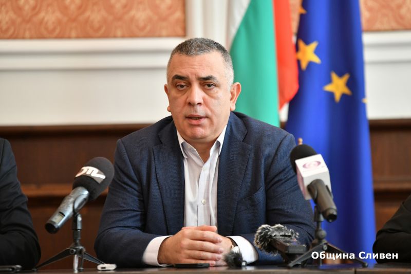 Стефан Радев, кмет на Община Сливен