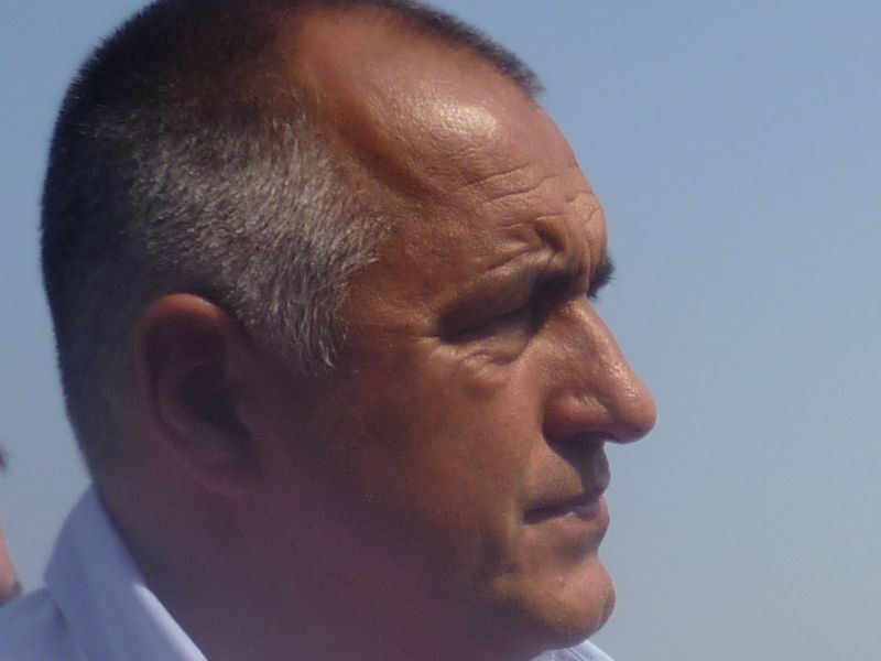 ПП ГЕРБ - Сливен | Премиерът Бойко Борисов наблюдава демонстрации на ...