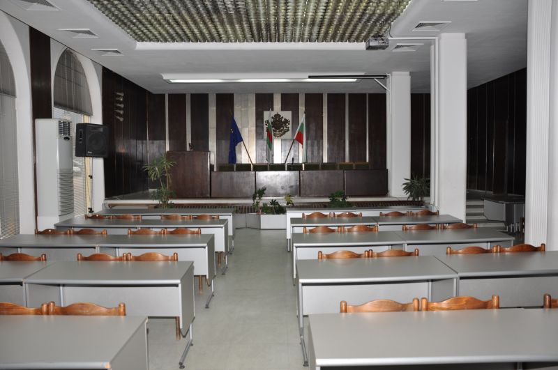 залата на Общински съвет Сливен