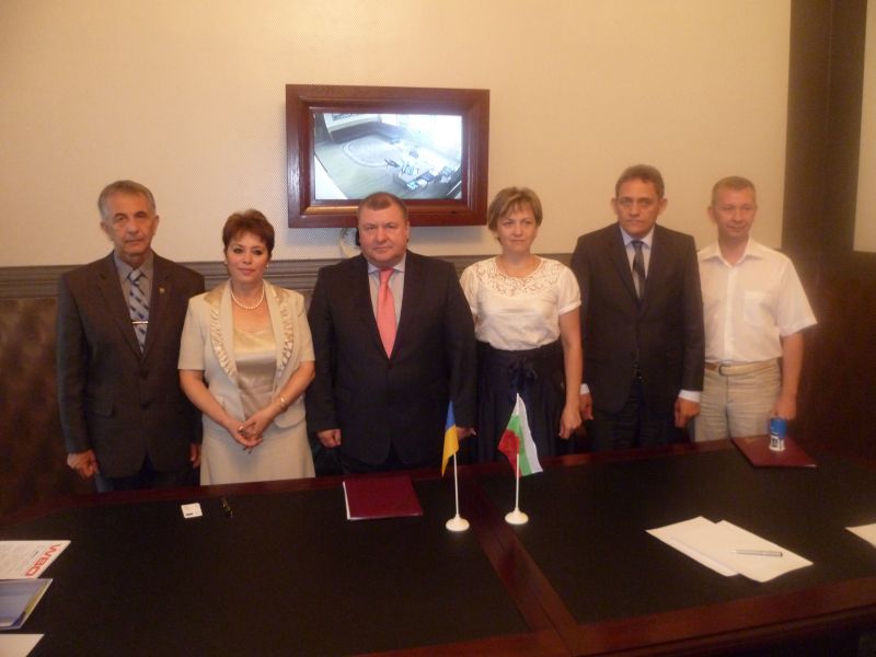 Сливенската делегация с г-н Валтер, кмет на Мелитопол