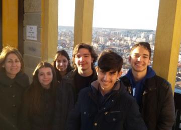 Участниците в състезанието