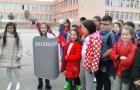 Третокласници се запознаха с професията на полицая
