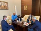 Министър-председателят Бойко Борисов проведе среща с лидерите на КНСБ и КТ „Подкрепа“ Пламен Димитров и Димитър Манолов.