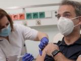  Гръцкият премиер Мицотакис е ваксиниран пред камерите на 27 декември