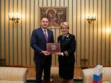 Президентът Румен Радев и Елеонора Митрофанова, посланик на Руската Федерация в България