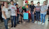 Женският клуб на ПП „Републиканци за България“ – Сливен зарадва деца  с увреждания с много подаръци и изненади