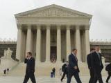 Американският Върховен съд се съгласи да разгледа две дела срещу въведени от президента Джо Байдън мерки за задължителна ваксинация    Снимка: ЕПА/БГНЕС
