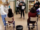  Ваксиниране срещу Covid-19 на деца в училище във Валенсия, 15 декември 2021 г. Снимка: ЕПА/БГНЕС