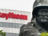  Офиси на Raytheon в Рослин, Вирджиния, САЩ.