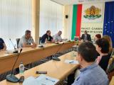 Областният управител Веселин Вълчев проведе заседание на Областна комисия по безопасност на движението по пътищата.