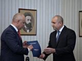  Председателят на ПГ на БСП Георги Свиленски връща мандата за кабинет на президента Румен Радев.