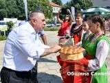 Производители от цялата страна си дадоха среща на юбилейното издание на летния празник „Златна праскова“ в Гавраилово 