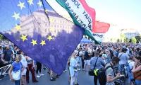 Докладът на ЕП показва как целенасочените усилия на унгарското правителство са довели до „изборна автокрация“