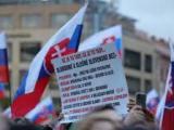 Хиляди протестираха в Братислава срещу високите цени на енергията