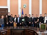 Ученици от ППМГ 'Добри Чинтулов' - при кмета Стефан Радев