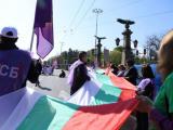  Стотици граждани блокираха за движението в центъра на столицата в района на пл. "Орлов мост".