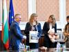 Представители на групите от фестивала „Приятелство без граници“ се срещнаха с кмета Стефан Радев