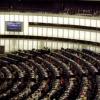 Евродепутатите искат доставчиците на гориво и летищата в ЕС да дадат повече място на устойчивото гориво