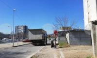 Ще продължи премахването на незаконните гаражи в Сливен, заяви кметът Стефан Радев