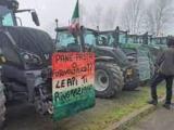 Протестите на фермерите продължават в няколко региона на Италия