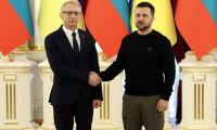 Премиерът Денков към президента Зеленски: Подкрепата ни за Украйна е защита за нас самите