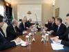 Надграждането на двустранните отношения с Гърция обсъди премиерът акад. Денков с гръцкия външен министър Герапетритис