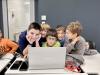 Сливенските училища могат да въведат нови програми по програмиране и дигитални науки с нова образователна платформа