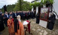 Премиерът Главчев и българската делегация участваха в празника на  манастира „Св. Георги Зограф“  в Света гора