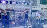 Група „Хоризонт“ и Христо Ламбрев от „Сигнал“ се включиха в майските културни празници в Нова Загора