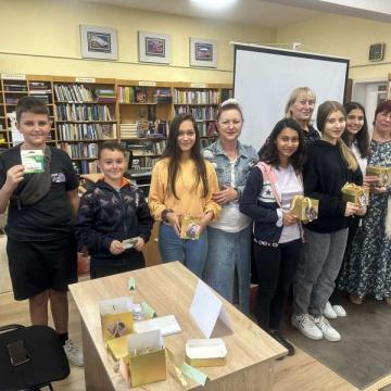 Образователна игра "Стани будител" по повод Деня на народните будители