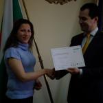 Връчване на сертификати за участие в инициативата "Мениджър за един ден" от управителя на  "Държавна агенция за закрила на детето" Калин Каменов